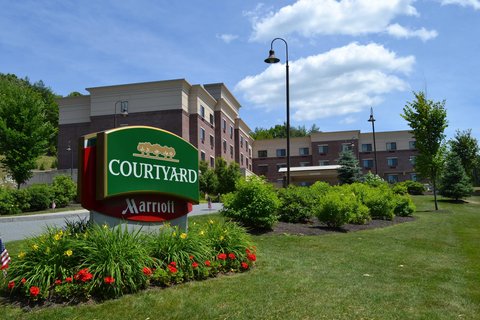 Courtyard by Marriott Hanover Lebanon in Lebanon, New Hampshire, United States