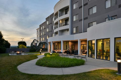 Courtyard by Marriott Harrisburg Hershey in Harrisburg, Pennsylvania, United States