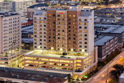 Courtyard by Marriott Houston by the Galleria in Houston, Texas, United States