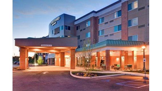 Courtyard by Marriott Long Island Islip/Courthouse Complex in Central Islip, New York, United States
