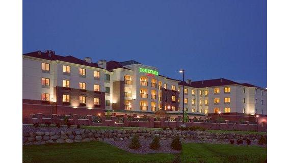 Courtyard by Marriott Madison East in Madison, Wisconsin, United States