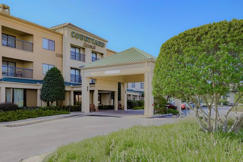 Courtyard by Marriott Monroe Airport in Monroe, Louisiana, United States