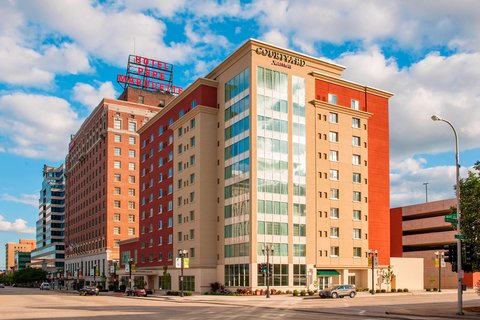 Courtyard by Marriott Peoria Downtown in Peoria, Illinois, United States