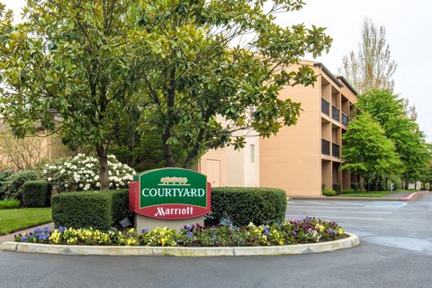 Courtyard by Marriott Portland Hillsboro in Hillsboro, Oregon, United States