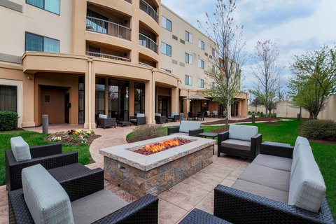 Courtyard by Marriott Potomac Mills Woodbridge in Potomac Mills, Virginia, United States