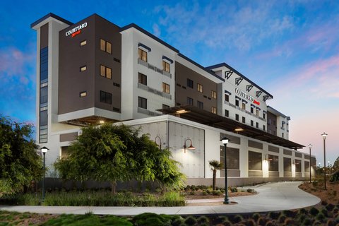 Courtyard by Marriott Redwood City in Redwood City, California, United States