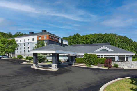 Courtyard by Marriott Rochester East/Penfield in East Rochester, New York, United States