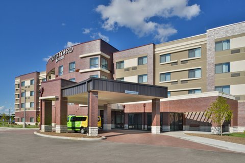 Courtyard by Marriott St. Louis Chesterfield in Chesterfield, Missouri, United States