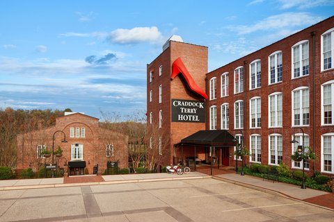 Craddock Terry Hotel in Lynchburg, Virginia, United States