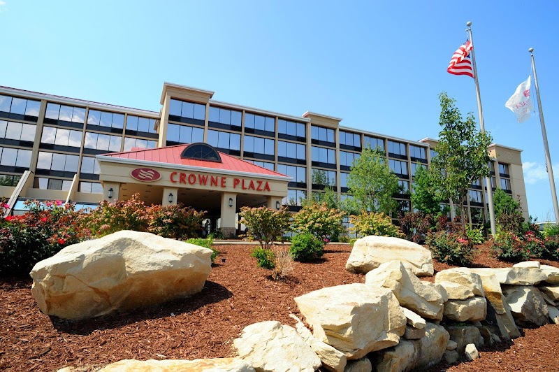 Crowne Plaza Cleveland Airport in Middleburg Heights, Ohio, United States