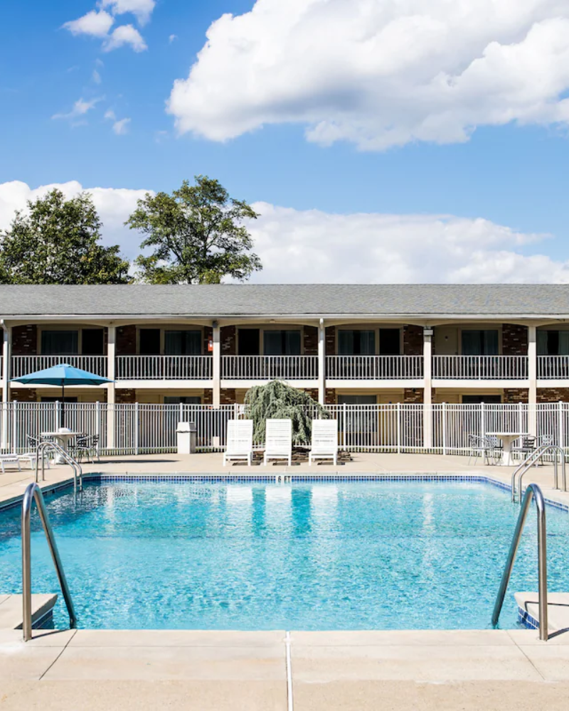 Crystal Inn Eatontown in Eatontown, New Jersey, United States