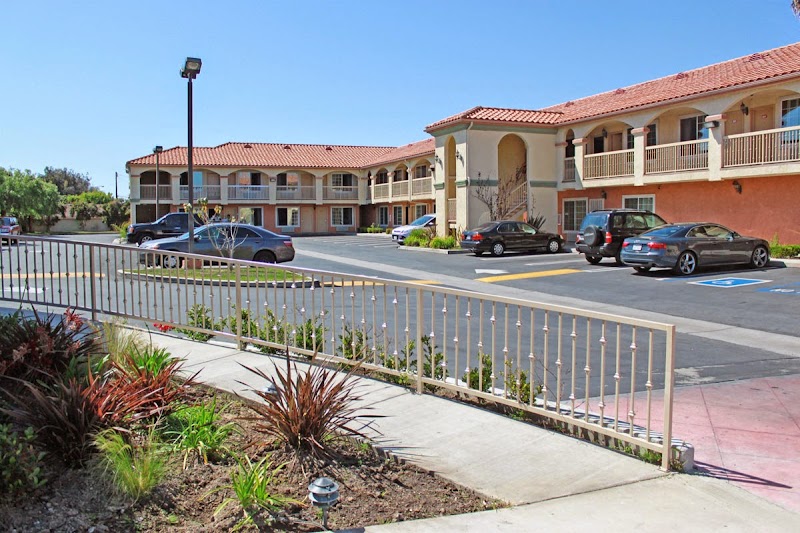 Crystal Inn Suites & Spas in Inglewood, California, United States