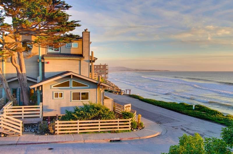 Cypress Inn on Miramar Beach in El Granada, California, United States