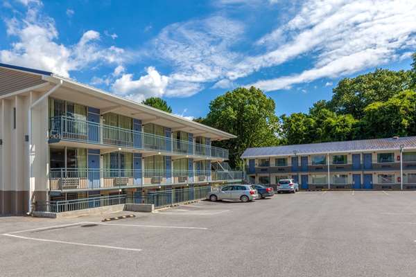 Day Inn by Wyndham Charles Town in Charles Town, West Virginia, United States