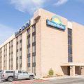 Days Hotel by Wyndham Oakland Airport-Coliseum