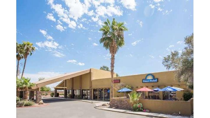 Days Hotel by Wyndham Peoria Glendale Area in Peoria, Arizona, United States