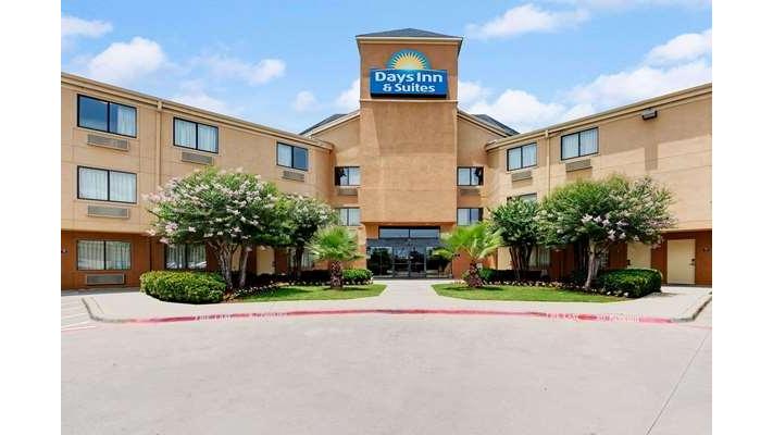 Days Inn & Suites by Wyndham DeSoto in DeSoto, Texas, United States
