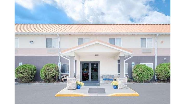 Days Inn & Suites by Wyndham Fargo in Fargo, North Dakota, United States