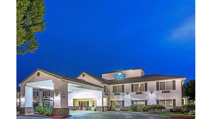Days Inn & Suites by Wyndham Gresham in Gresham, Oregon, United States