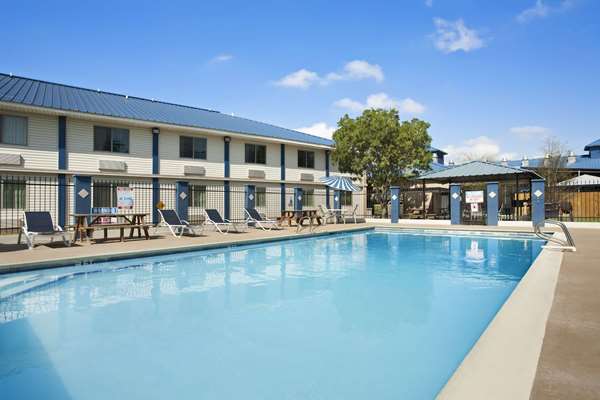 Days Inn & Suites by Wyndham Laredo in Laredo, Texas, United States