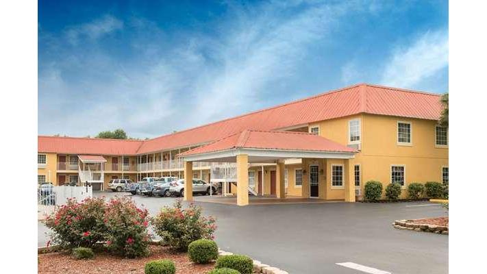 Days Inn by Wyndham Barnwell in Barnwell, South Carolina, United States