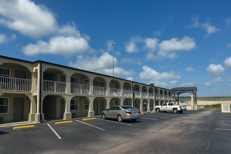 Days Inn by Wyndham Bradenton I-75 in Bradenton, Florida, United States