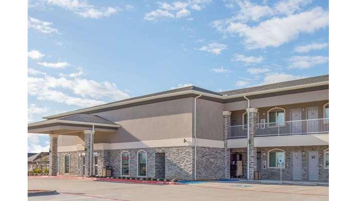 Days Inn by Wyndham Bryan in Bryan, Texas, United States