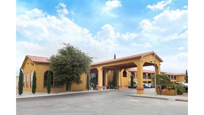 Days Inn by Wyndham Carlsbad in Carlsbad, New Mexico, United States