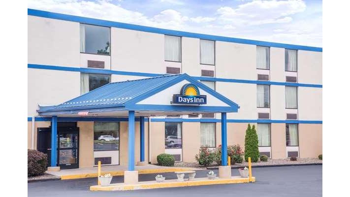 Days Inn by Wyndham Chambersburg in Chambersburg, Pennsylvania, United States