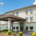 Days Inn by Wyndham Collinsville