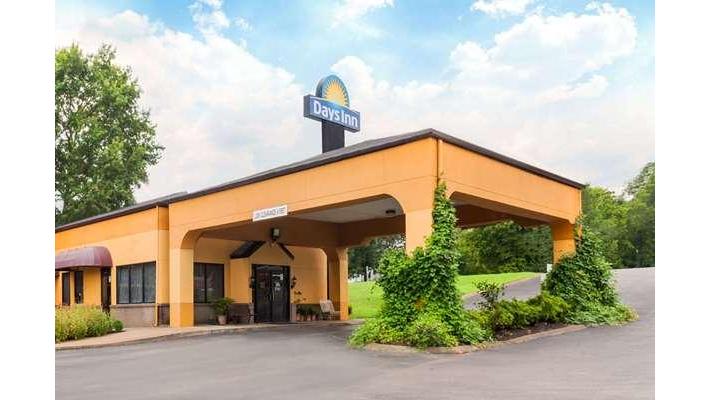 Days Inn by Wyndham Columbia in Columbia, Tennessee, United States