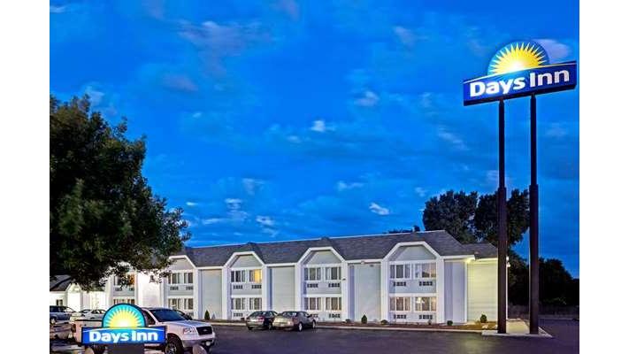 Days Inn by Wyndham Council Bluffs/9th Ave in Council Bluffs, Iowa, United States