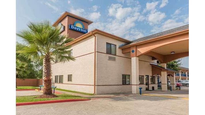 Days Inn by Wyndham Dickinson TX in Dickinson, Texas, United States