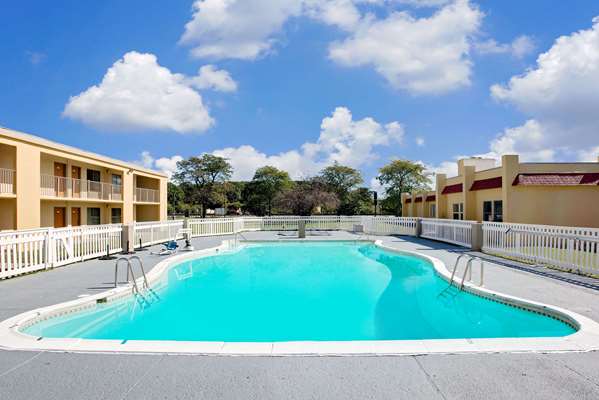 Days Inn by Wyndham Easton in Easton, Pennsylvania, United States