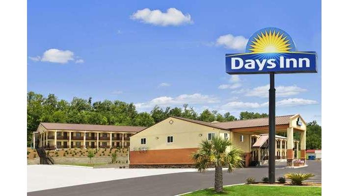 Days Inn by Wyndham Fultondale in Fultondale, Alabama, United States