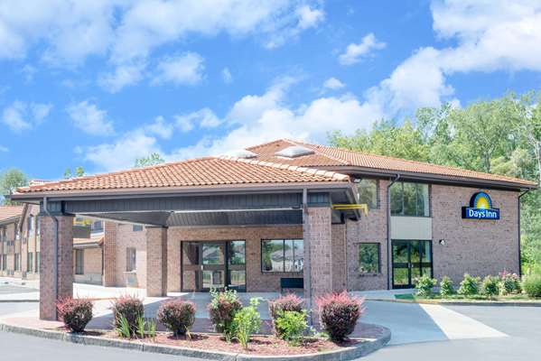 Days Inn by Wyndham Geneva/Finger Lakes in Geneva, New York, United States