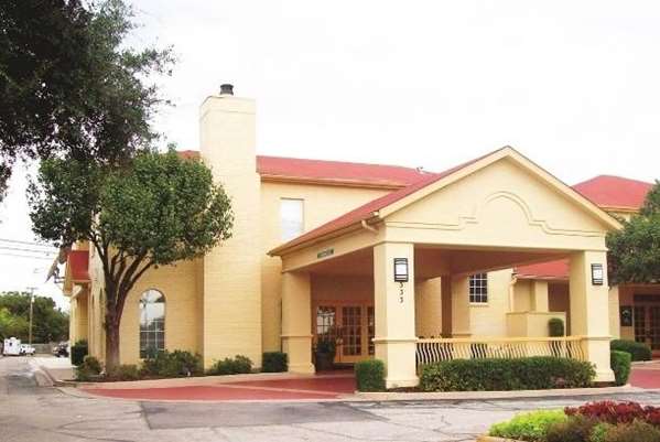 Days Inn by Wyndham Georgetown in Georgetown, Texas, United States