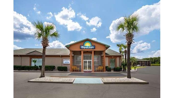 Days Inn by Wyndham Hardeeville/ I-95 State Line in Hardeeville, South Carolina, United States