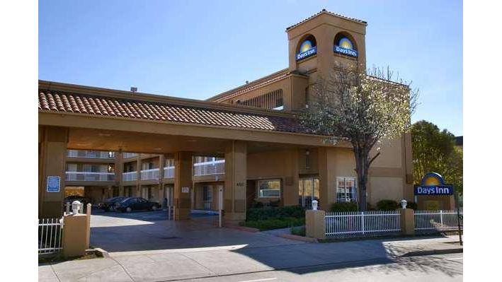 Days Inn by Wyndham Hayward Airport in Hayward, California, United States