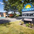 Days Inn by Wyndham Hicksville Long Island