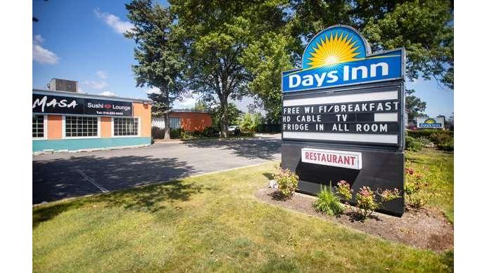 Days Inn by Wyndham Hicksville Long Island in Hicksville, New York, United States
