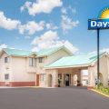 Days Inn by Wyndham Hobbs
