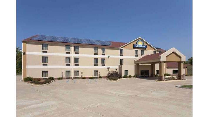 Days Inn by Wyndham Jefferson City in Jefferson City, Missouri, United States
