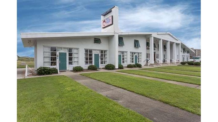 Days Inn by Wyndham Kill Devil Hills Oceanfront - Wilbur in Kill Devil Hills, North Carolina, United States