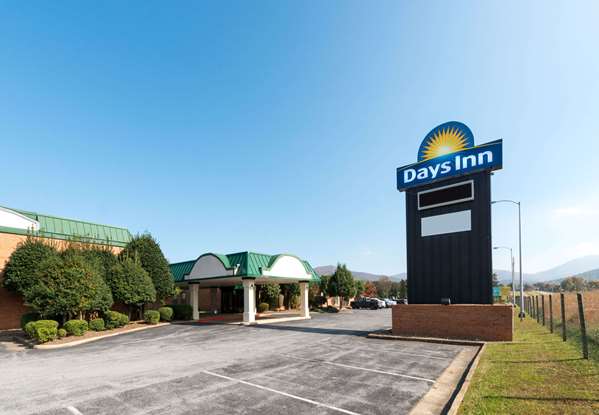 Days Inn by Wyndham Luray Shenandoah in Luray, Virginia, United States