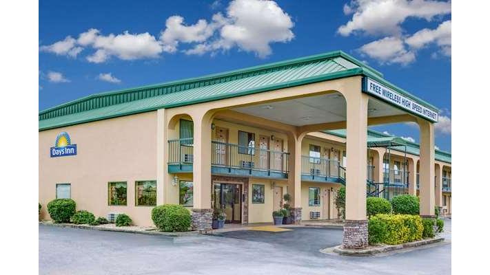 Days Inn by Wyndham Macon I-475 in Macon, Georgia, United States
