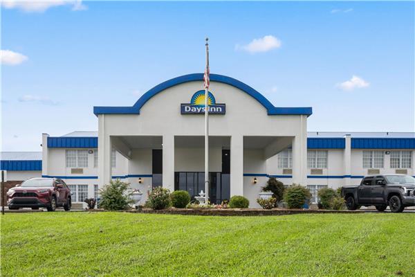 Days Inn by Wyndham Madisonville in Madisonville, Kentucky, United States
