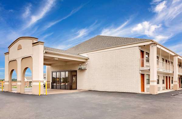 Days Inn by Wyndham Morrilton in Morrilton, Arkansas, United States