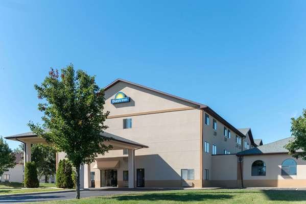 Days Inn by Wyndham Mount Vernon in Mount Vernon, Illinois, United States