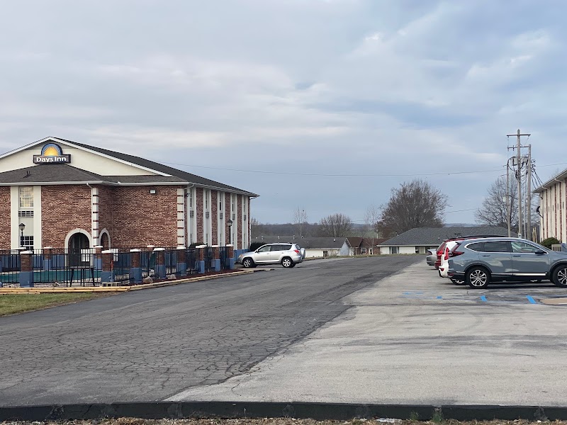 Days Inn by Wyndham Perryville in Perryville, Missouri, United States